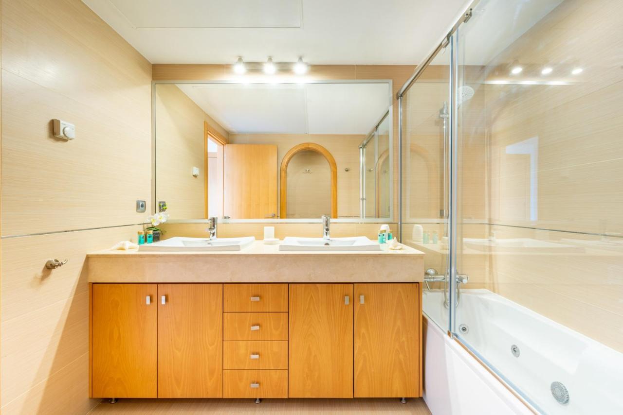 Poseidon Malaga Apartamento De Lujo Luaran gambar